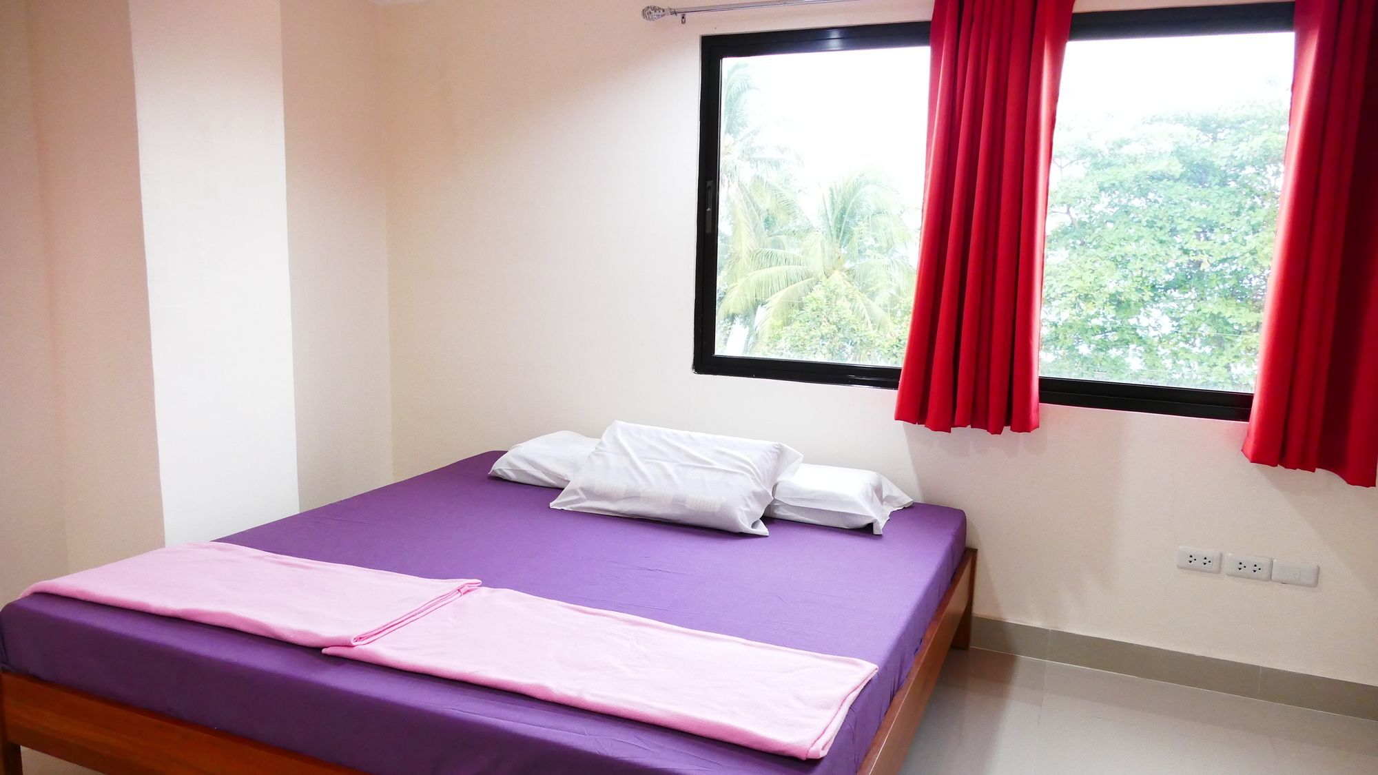 Countess Pension House Liloan Esterno foto