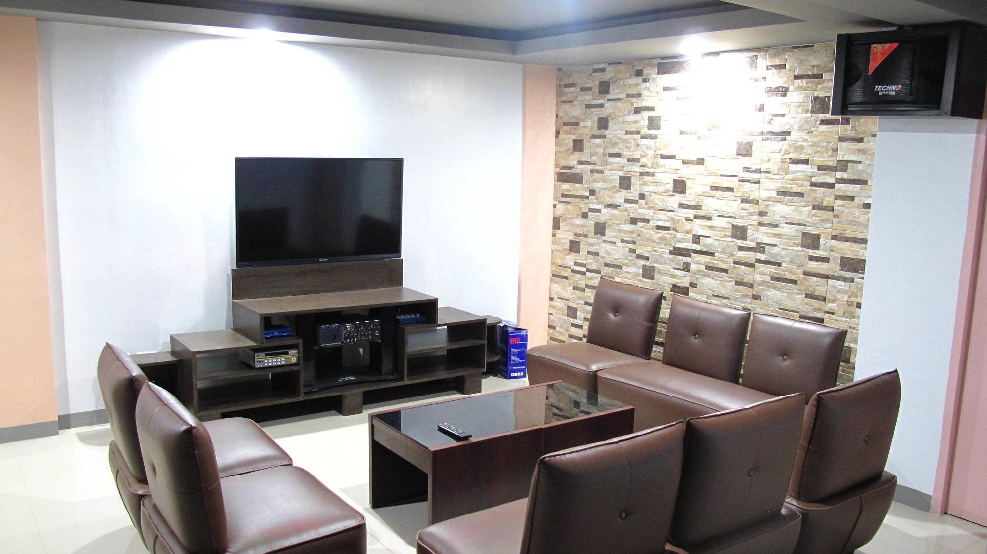 Countess Pension House Liloan Esterno foto