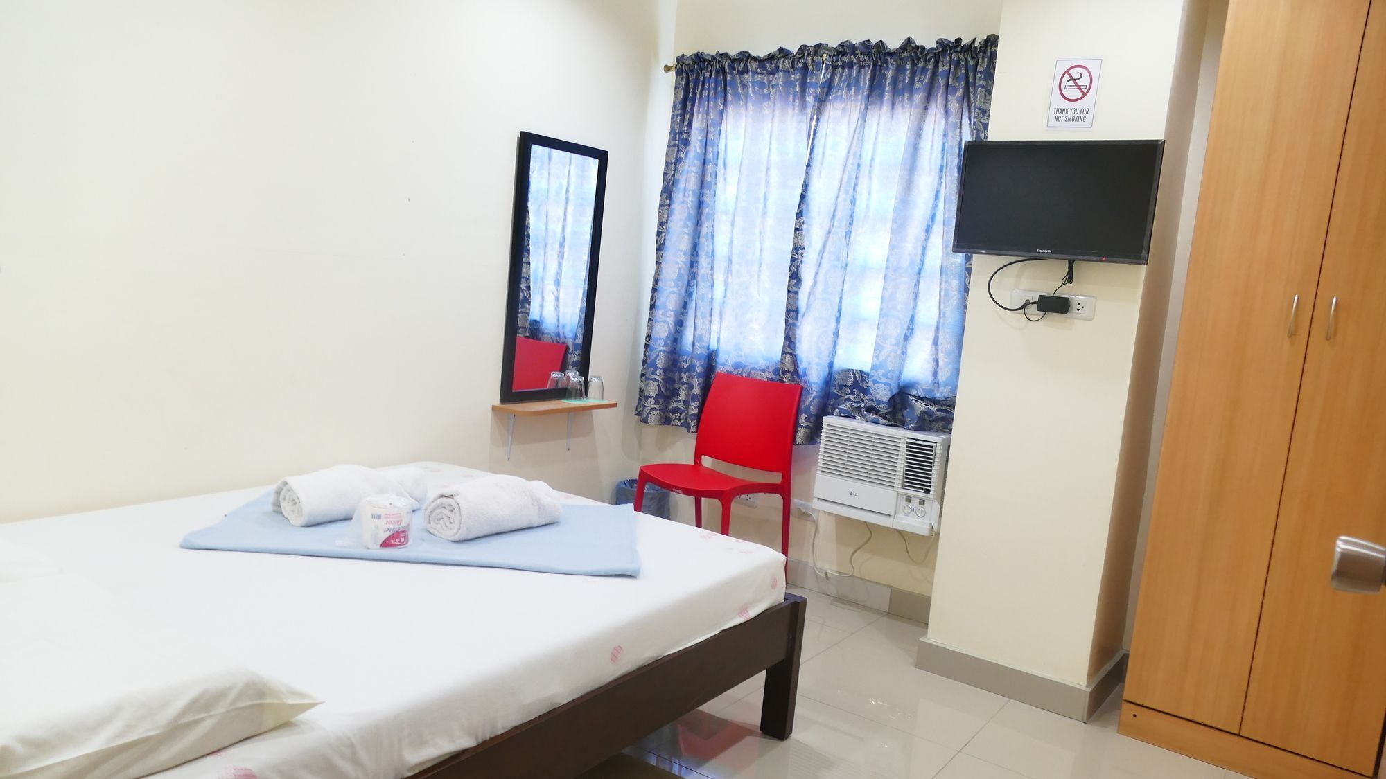 Countess Pension House Liloan Esterno foto